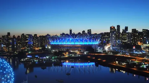 “曼城瞄准冬窗收购马尔穆什，法兰克福标价超8000万欧元，阿诺德表现抢眼：3次关键传球，18次丢球权”