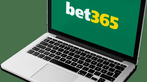 蒯曼与林诗栋三线齐发，新加坡大满贯混双问鼎