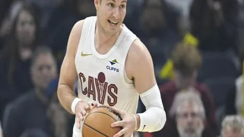 CBA：新疆男篮加时逆转山西男篮，128-121获胜
